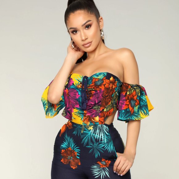 Fashion Nova Floral Jumpsuit, Color: Navy with Tropical print, Size: 2X, - Picture 3 of 13